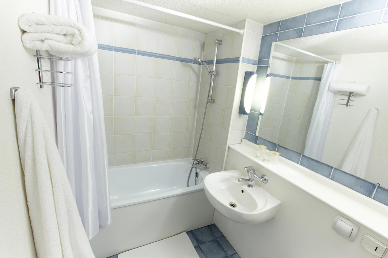 Kyriad Chateauroux - Saint-Maur Rom bilde