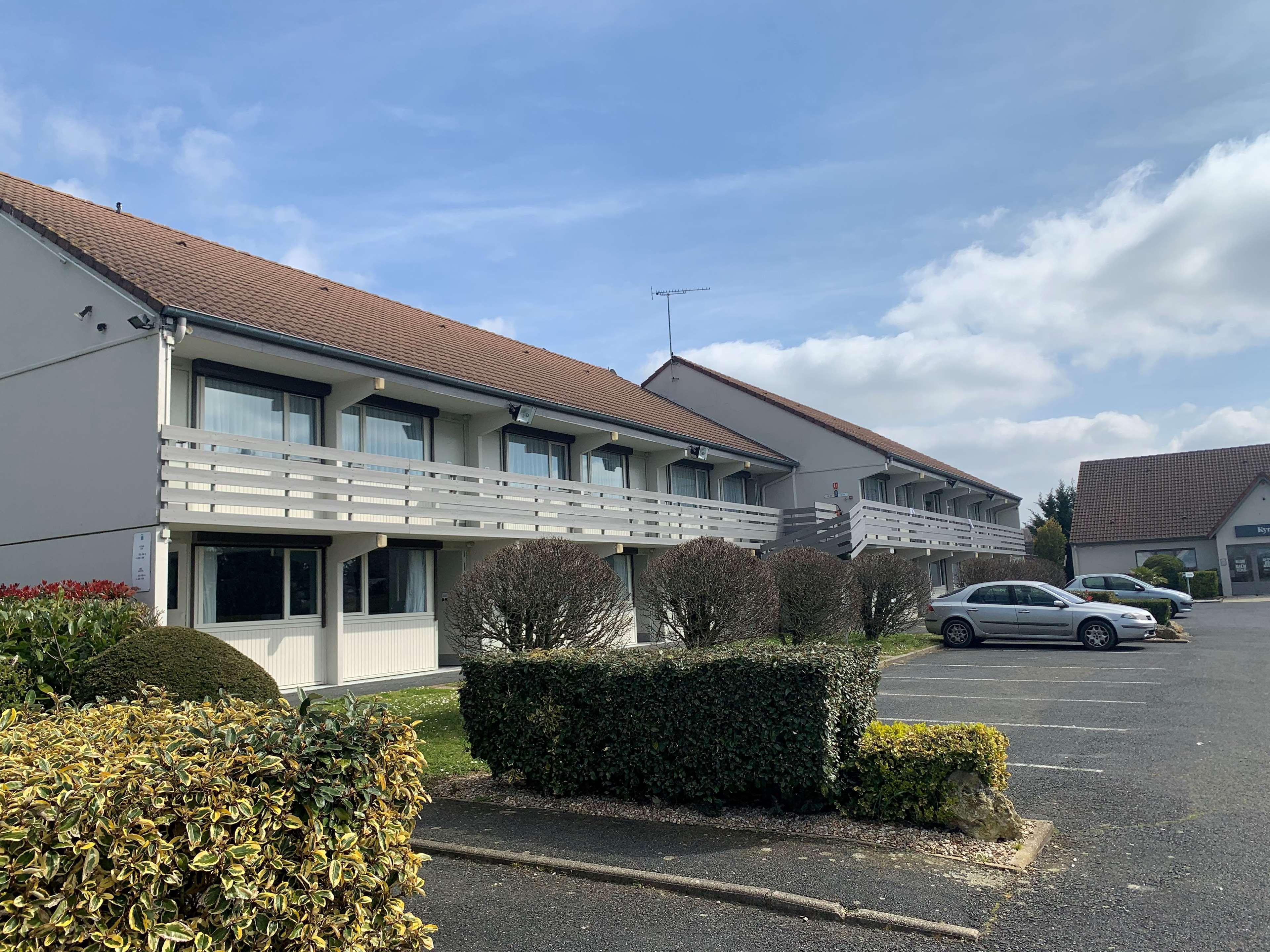 Kyriad Chateauroux - Saint-Maur Eksteriør bilde